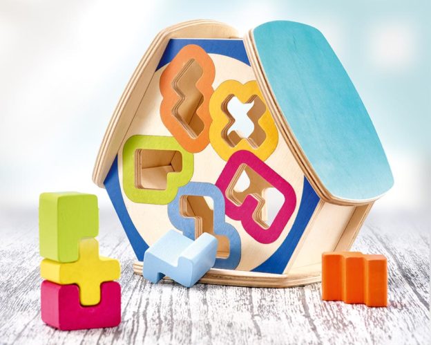 wooden sorting game sortino