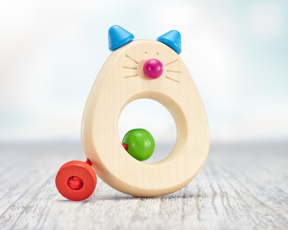 wooden grabbing toy teething ring cat
