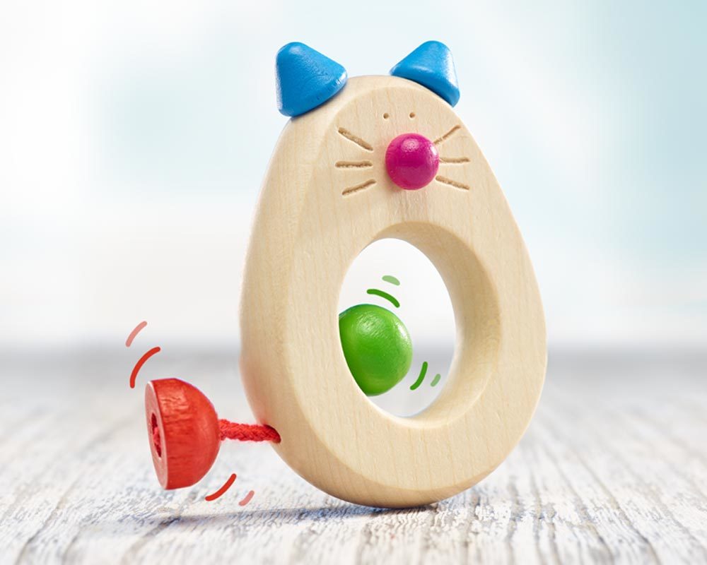 wooden grabbing toy teething ring cat