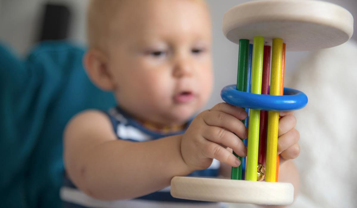 baby-have-to-learn-how-to-play