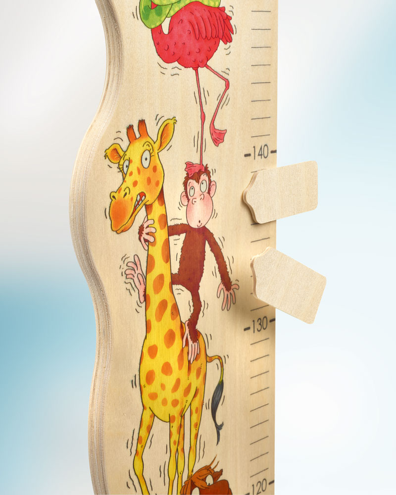 wooden measuring chart Zoorino detail